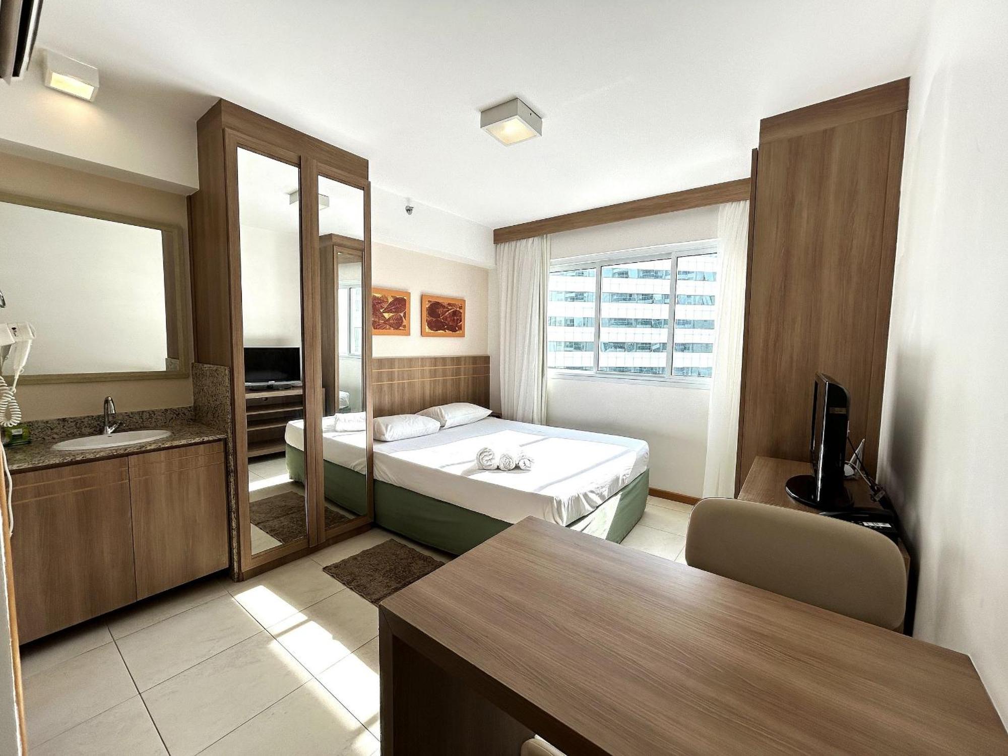 Sm1214 Flat Com Excelente Localizacao Em Regiao Central Brasília Exteriör bild